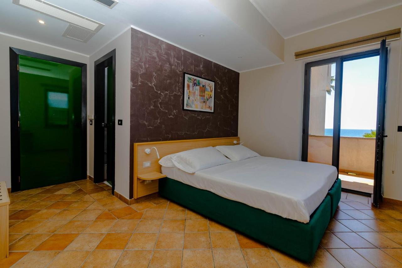 Hotel Federica Riace Marina Eksteriør billede