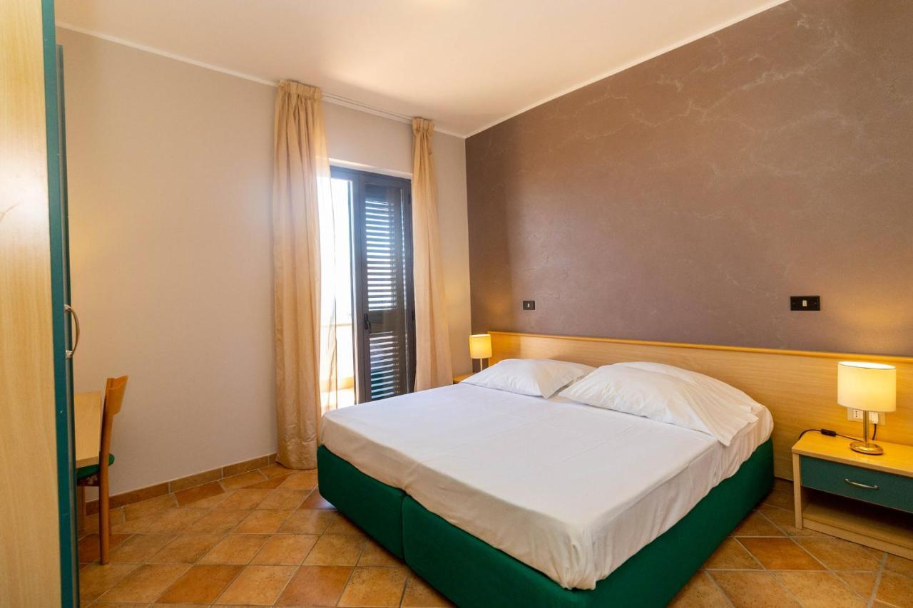 Hotel Federica Riace Marina Eksteriør billede