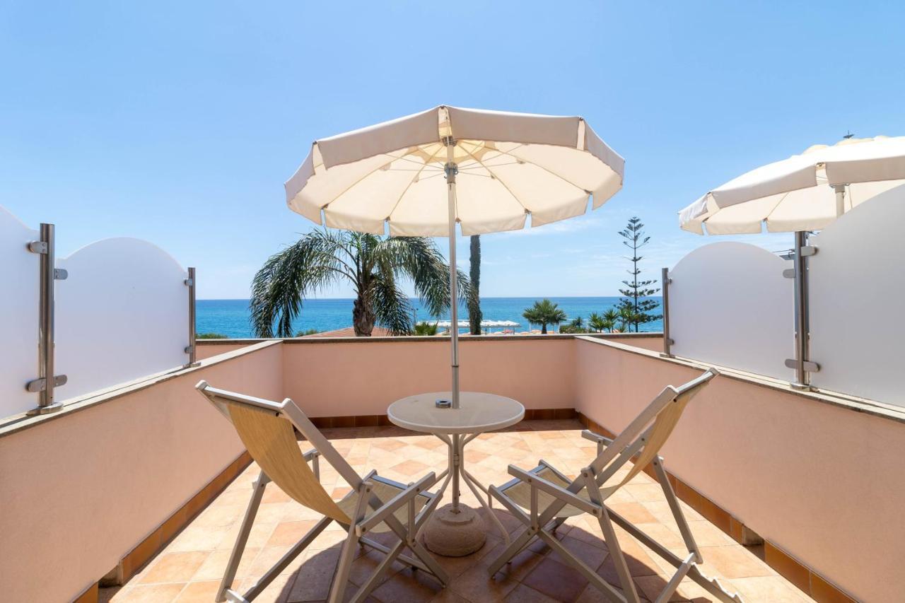 Hotel Federica Riace Marina Eksteriør billede